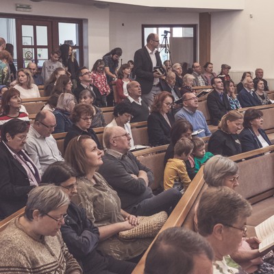 bohoslužby v zhromaždení Košice Baptist